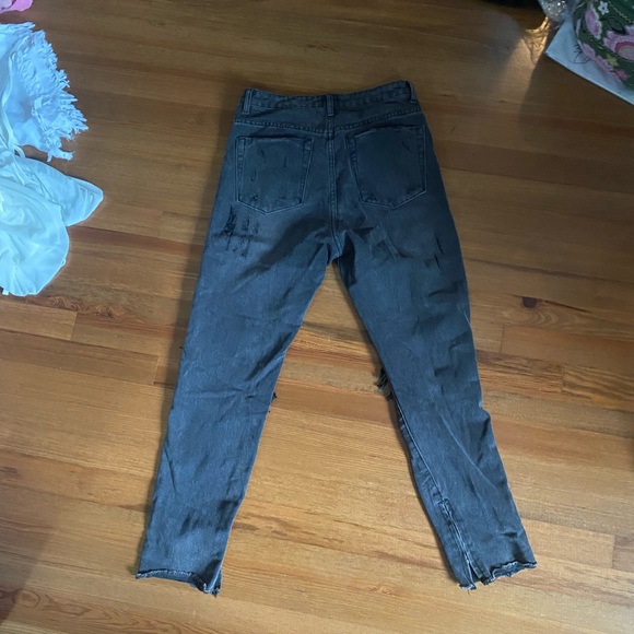 princess polly straight leg jeans - Picture 2 of 4